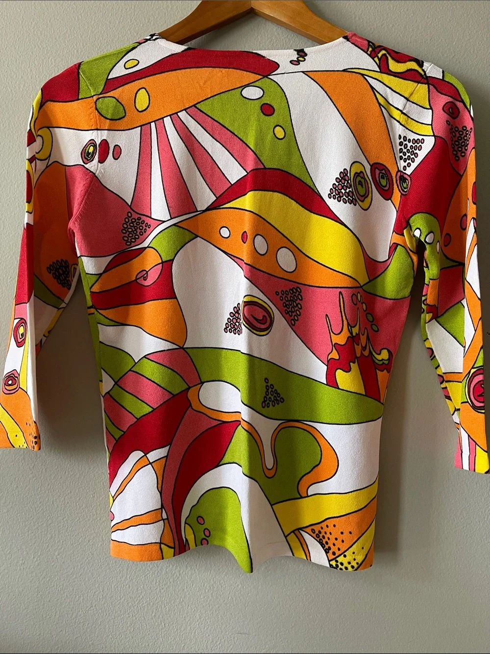 Joseph A Y2K Vibrant Swirl Print 3/4 Sleeve Top in Pink, Orange, Lime & White - Picture 7 of 7